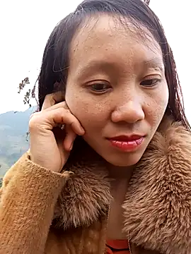 bonnie-00 online show from 11-22-25, 01:48