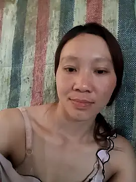 bonnie-00 online show from 05-07-26, 05:13