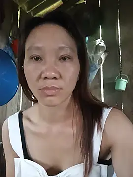 Snapshot of bonnie-00 chatting on 07-17-26, 12:06 bonnie-00 online show from 07-17-26, 12:06