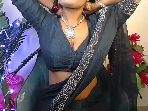 Naughtyy stripgirl online show from 10-11-25, 04:38