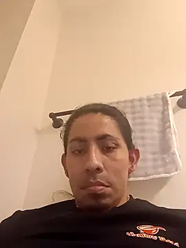 Snapshot of Dotado901@xh chatting on 11-03-25, 04:03 Dotado901xh online show from 11-03-25, 04:03