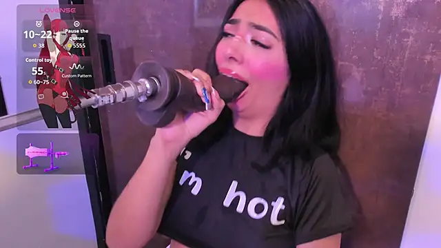 Snapshot of cherry_skinny_ chatting on 03-02-26, 07:15 cherry skinny online show from 03-02-26, 07:15