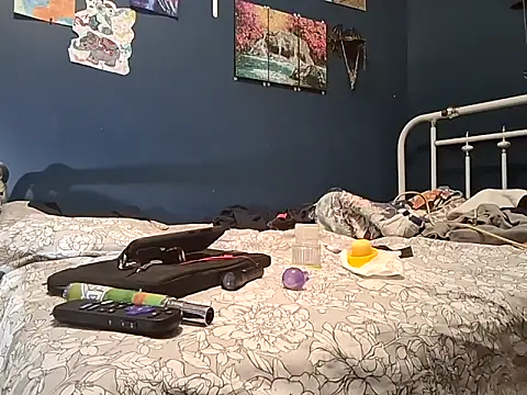 Snapshot of kash49292 chatting on 03-17-26, 10:51 kash49292 online show from 03-17-26, 10:51