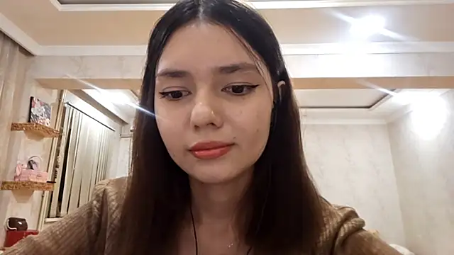 GloriaMelendez online show from 09-13-25, 06:29