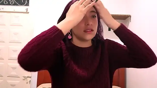 Snapshot of Sullyoonn chatting on 09-28-25, 10:59 Sullyoonn online show from 09-28-25, 10:59