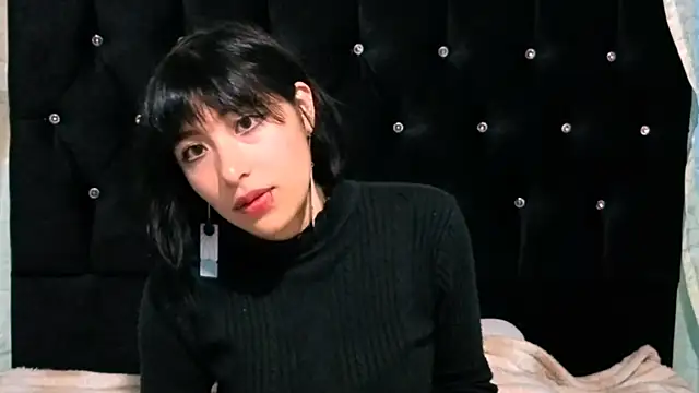 Sullyoonn online show from 12-02-25, 01:11