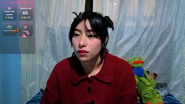 Snapshot of Sullyoonn chatting on 03-13-26, 03:35 Sullyoonn online show from 03-13-26, 03:35