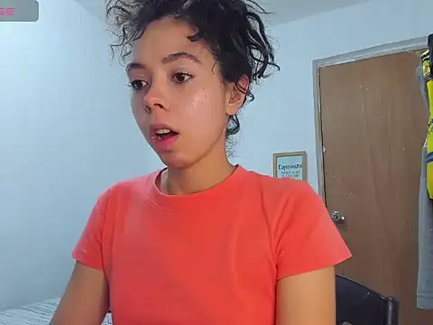 Annie rosse1017 online show from 10-18-25, 01:52