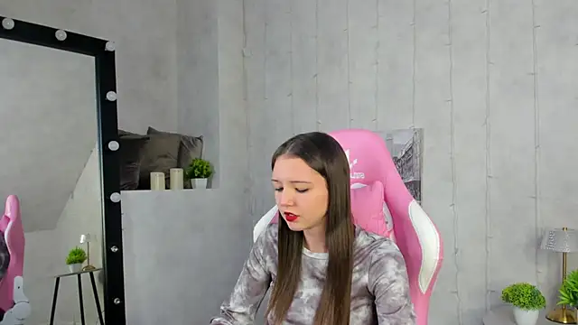 Amanda Reedd online show from 09-29-25, 08:19