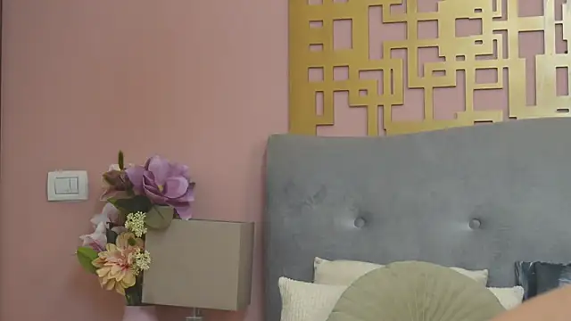 MyaMuse online show from 12-05-25, 08:23