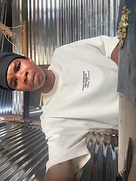 Snapshot of thatotheroneguy chatting on 03-24-26, 02:11 thatotheroneguy online show from 03-24-26, 02:11