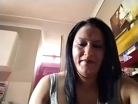 Indiansexyboobs18 online show from 06-16-26, 09:12