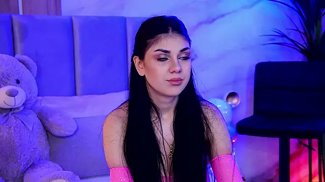 Snapshot of ZaraCapri chatting on 10-26-25, 07:47 ZaraCapri online show from 10-26-25, 07:47