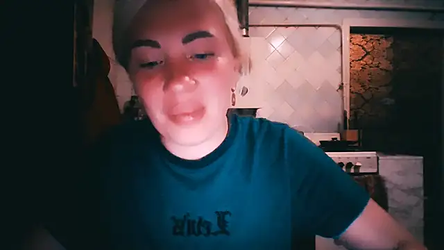 EmmaCat  online show from 06-06-26, 06:12