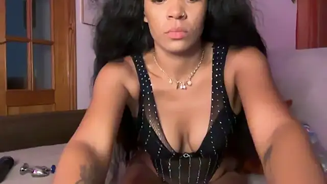 HoneyMaee online show from 09-19-25, 10:21