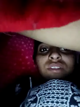 Saloni-Gupta online show from 12-21-25, 09:33