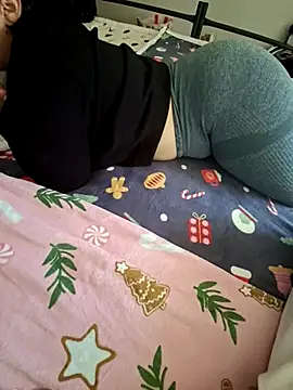 Teealisa online show from 09-28-25, 10:20