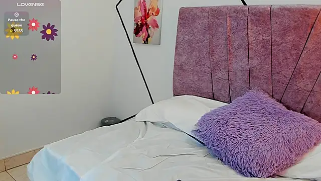 Julieta Lein online show from 10-07-25, 12:41