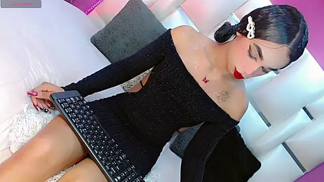 JessiscaWalker online show from 11-08-25, 07:34