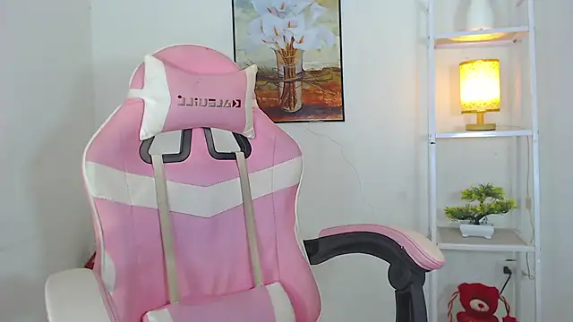 Snapshot of xxxgoddesnicolexxx chatting on 03-19-26, 02:21 xxxgoddesnicolexxx online show from 03-19-26, 02:21