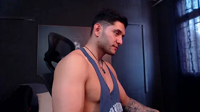 Snapshot of RichardMilleer chatting on 04-30-26, 04:24 RichardMilleer online show from 04-30-26, 04:24
