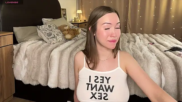 Amelia Ray  online show from 05-02-26, 11:32