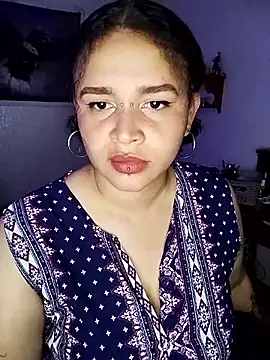 Julie wallace online show from 03-04-26, 08:15