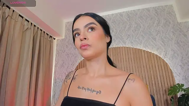 Sophiie Belle online show from 09-24-25, 01:14