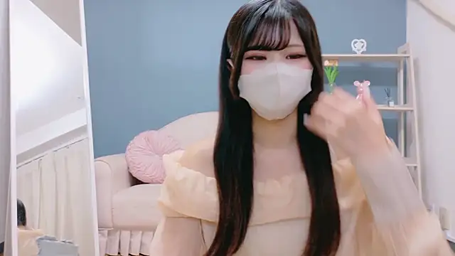 Snapshot of Ruru-shuv chatting on 10-27-25, 10:41 Ruru-shuv online show from 10-27-25, 10:41