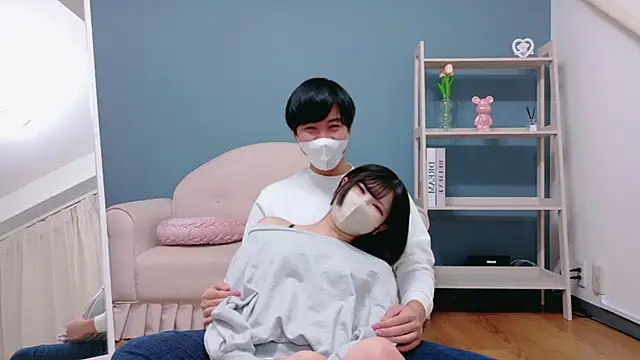 Snapshot of Ruru-shuv chatting on 10-31-25, 09:21 Ruru-shuv online show from 10-31-25, 09:21