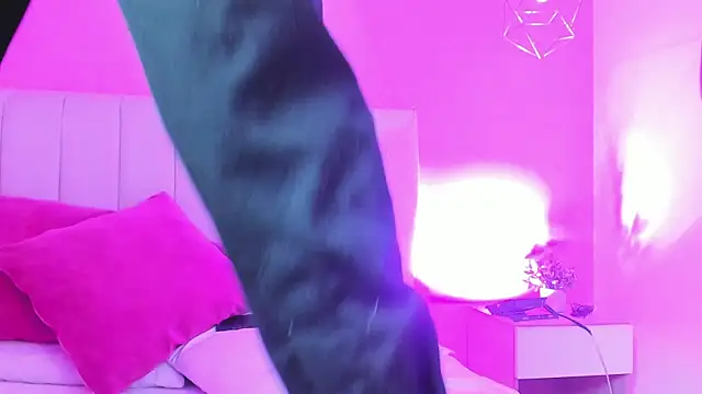  ruby red online show from 10-13-25, 09:26