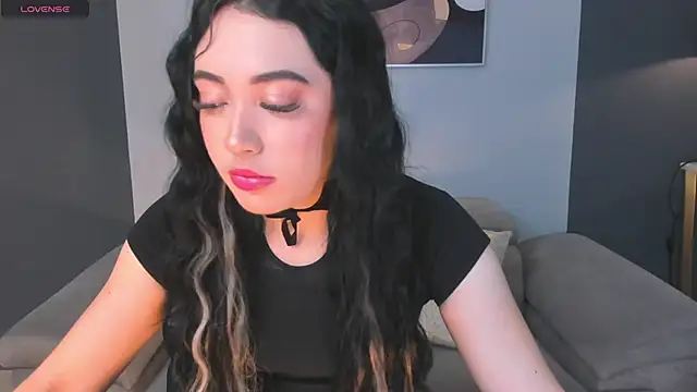 Snapshot of KatieAngelX chatting on 10-10-25, 11:42 KatieAngelX online show from 10-10-25, 11:42