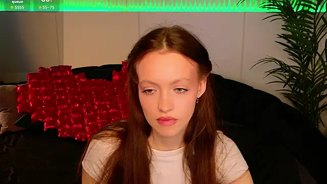 Snapshot of SallyPinkman chatting on 02-12-26, 09:04 SallyPinkman online show from 02-12-26, 09:04