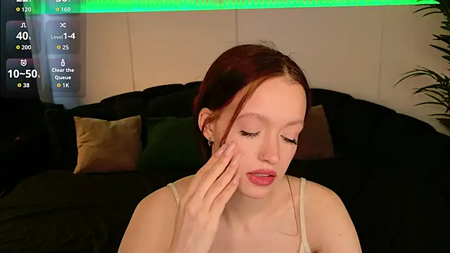 Snapshot of SallyPinkman chatting on 02-17-26, 09:17 SallyPinkman online show from 02-17-26, 09:17