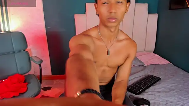 Snapshot of Jaycob_Black1 chatting on 09-15-25, 01:00 Jaycob Black1 online show from 09-15-25, 01:00