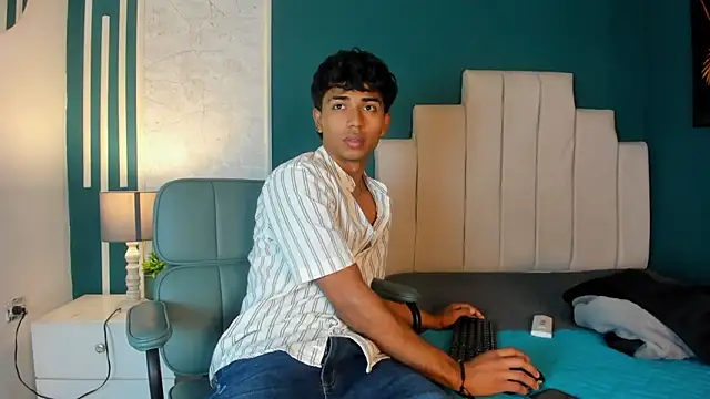 Snapshot of Jaycob_Black1 chatting on 09-17-25, 12:07 Jaycob Black1 online show from 09-17-25, 12:07