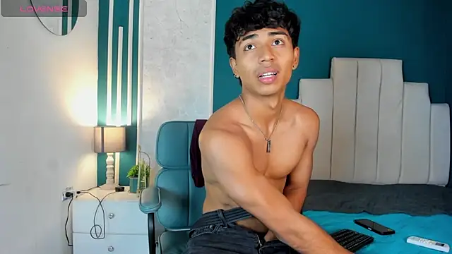 Snapshot of Jaycob_Black1 chatting on 09-18-25, 12:29 Jaycob Black1 online show from 09-18-25, 12:29