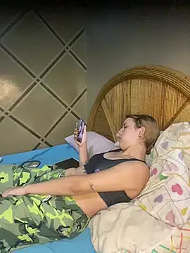coupleyys online show from 07-14-26, 08:03