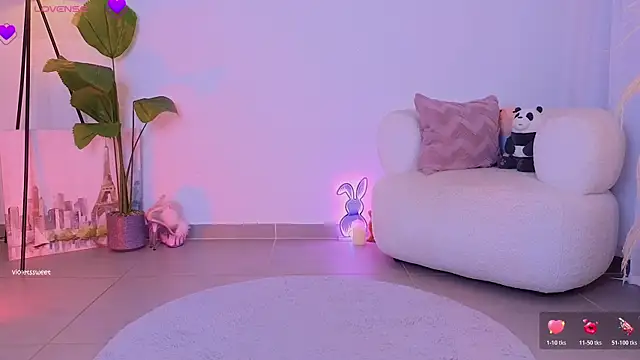 violetssweet online show from 10-24-25, 01:03