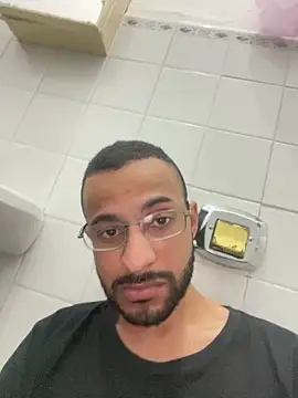 Snapshot of pauzudomoreno1 chatting on 01-31-26, 10:41 pauzudomoreno1 online show from 01-31-26, 10:41