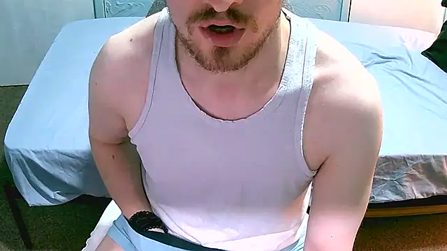 britlad77 online show from 09-22-25, 01:46