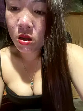 Luna-ass online show from 10-13-25, 01:44