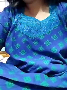 Snapshot of Tamil_Kayal_kutty chatting on 03-26-26, 08:58 Tamil Kayal kutty online show from 03-26-26, 08:58