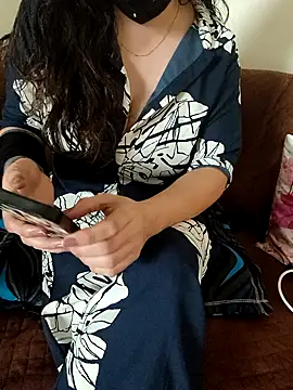 Snapshot of sassy_aly007 chatting on 10-30-25, 09:55 sassy aly007 online show from 10-30-25, 09:55