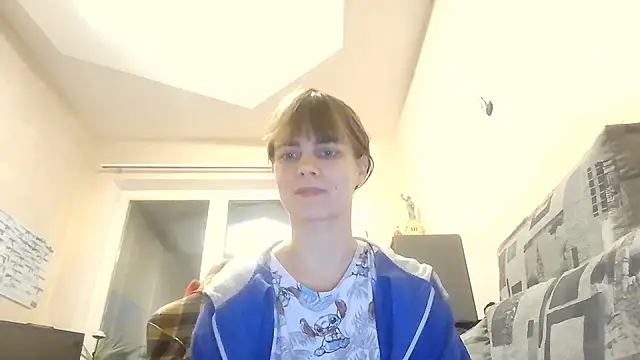 Loriven online show from 11-06-25, 06:53