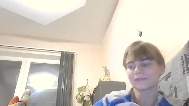 Loriven online show from 11-08-25, 09:13