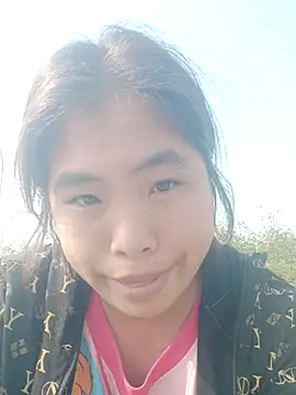 Snapshot of Luyen004 chatting on 01-09-26, 03:09 Luyen004 online show from 01-09-26, 03:09