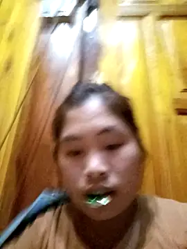 Luyen004 online show from 03-21-26, 01:05