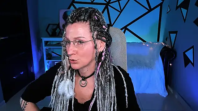 Snapshot of UmaSpace chatting on 09-25-25, 01:59 UmaSpace online show from 09-25-25, 01:59