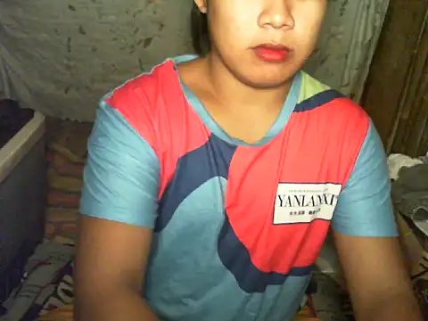 Snapshot of Huntrix2025 chatting on 09-18-25, 11:34 Huntrix2025 online show from 09-18-25, 11:34